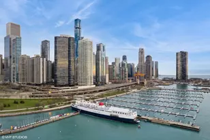 211 N Harbor Dr, Chicago, IL 60601 - Photo 31