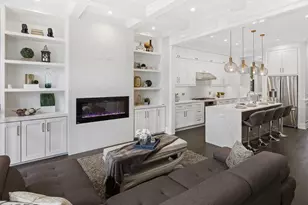 1938 N Ridgeway Ave, Chicago, IL 60647 - Photo 9