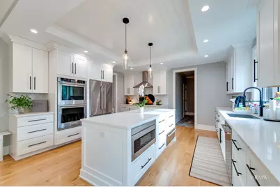 445 Broker Avenue, Itasca, IL 60143 - Photo 5