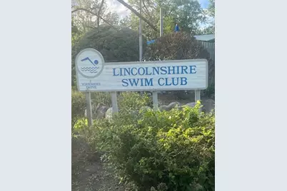 65 Lincolnshire Drive, Lincolnshire, IL 60069 - Photo 5