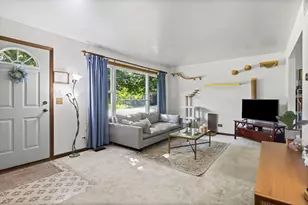 29W276 Bolles Ave, West Chicago, IL 60185 - Photo 3