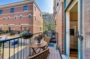 1219 N Sedgwick St, Chicago, IL 60610 - Photo 13