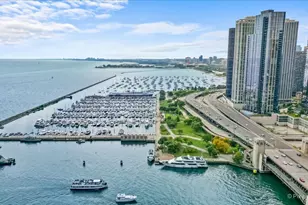 512 N McClurg Ct, Chicago, IL 60611 - Photo 39