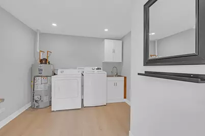 1055 N Bluebonnet Lane, Hoffman Estates, IL 60169 - Photo 21