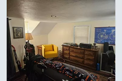 436 Barrington Avenue, East Dundee, IL 60118 - Photo 3