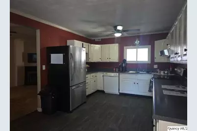 705 S Washington, Carthage, IL 62321 - Photo 9