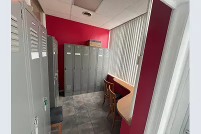 5245 W Diversey Avenue, Chicago, IL 60639 - Photo 3