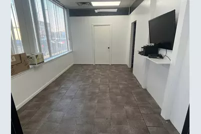 5245 W Diversey Avenue, Chicago, IL 60639 - Photo 5