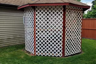 5153 Dobson St, Skokie, IL 60077 - Photo 27