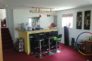 5153 Dobson St, Skokie, IL 60077 - Photo 11