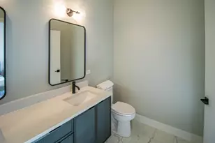 4704 S St Lawrence Ave, Chicago, IL 60615 - Photo 21