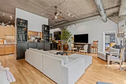 1070 W 15th Street #147, Chicago, IL 60608 - Photo 3