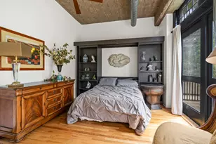 1070 W 15th St, Chicago, IL 60608 - Photo 11