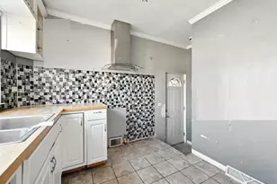 3310 Highland Ave, Berwyn, IL 60402 - Photo 19