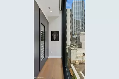 [Address not provided], Chicago, IL 60654 - Photo 17