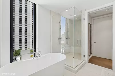 [Address not provided], Chicago, IL 60654 - Photo 33