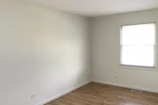 835 Heather Ln, Hoffman Estates, IL 60169 - Photo 7