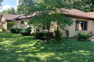 210 Maple Ln, Thornton, IL 60476 - Photo 15