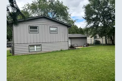 699 Darlington Lane, Crystal Lake, IL 60014 - Photo 7