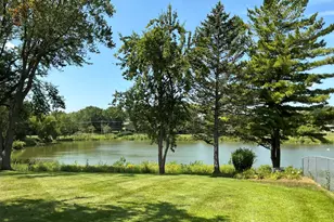 1930 N Lakeside Plaza, Hoffman Estates, IL 60169 - Photo 15