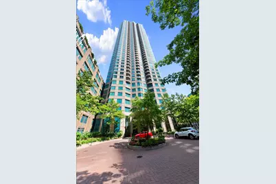 400 N La Salle Drive #2406, Chicago, IL 60610 - Photo 1