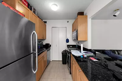 400 N La Salle Drive #2406, Chicago, IL 60610 - Photo 5