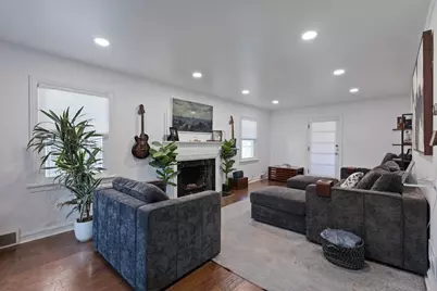 9527 S Damen Avenue, Chicago, IL 60643 - Photo 11