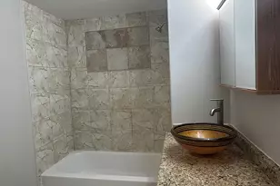 330 W Holly Ct, Glenwood, IL 60425 - Photo 9