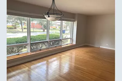 330 W Holly Court, Glenwood, IL 60425 - Photo 5