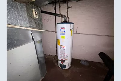 12328 S Carpenter Street, Calumet Park, IL 60827 - Photo 15