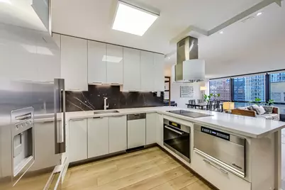 910 N Lake Shore Drive #1618, Chicago, IL 60611 - Photo 13