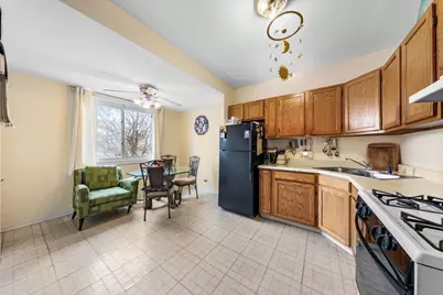 5021 W Irving Park Road, Chicago, IL 60641 - Photo 15