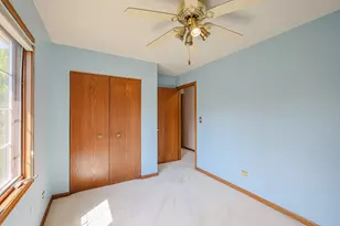 629 Dogleg Ln, Bartlett, IL 60103 - Photo 23