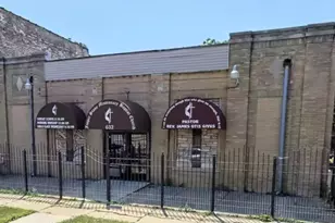 632 N Albany Ave, Chicago, IL 60612 - Photo 1