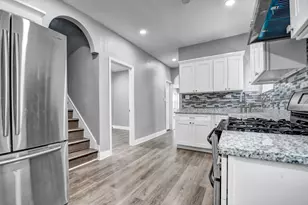 7409 W 63rd Pl, Summit, IL 60501 - Photo 7