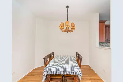 7500 Laramie Avenue, Skokie, IL 60077 - Photo 5