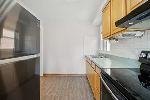 4631 N Lawler Ave, Chicago, IL 60630 - Photo 11