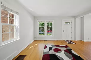 4631 N Lawler Ave, Chicago, IL 60630 - Photo 3