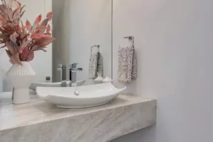 1823 N Bissell St, Chicago, IL 60614 - Photo 23