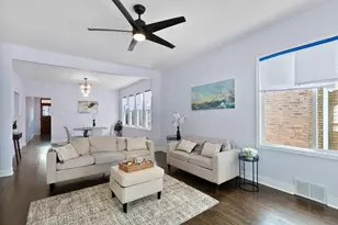 10037 S State St, Chicago, IL 60628 - Photo 3