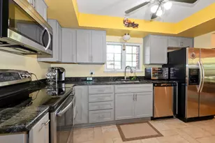 9198 S Rd, Palos Hills, IL 60465 - Photo 9