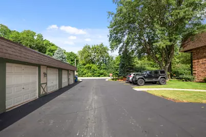 9198 South Road #A, Palos Hills, IL 60465 - Photo 23