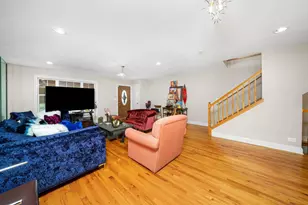 7947 S Clyde Ave, Chicago, IL 60617 - Photo 3