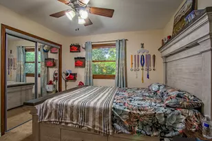 1201 Pinetree Ln, Bartlett, IL 60103 - Photo 19