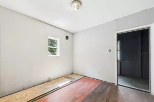 11922 S Perry Ave, Chicago, IL 60628 - Photo 13