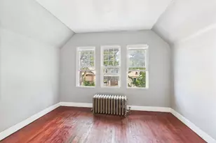 11922 S Perry Ave, Chicago, IL 60628 - Photo 15