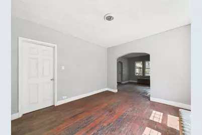 11922 S Perry Avenue, Chicago, IL 60628 - Photo 7