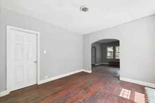 11922 S Perry Ave, Chicago, IL 60628 - Photo 7