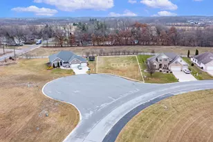 8312 Doubletree Dr N, Winfield, IN 46307 - Photo 7