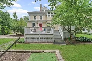 1018 W Church St, Champaign, IL 61821 - Photo 3